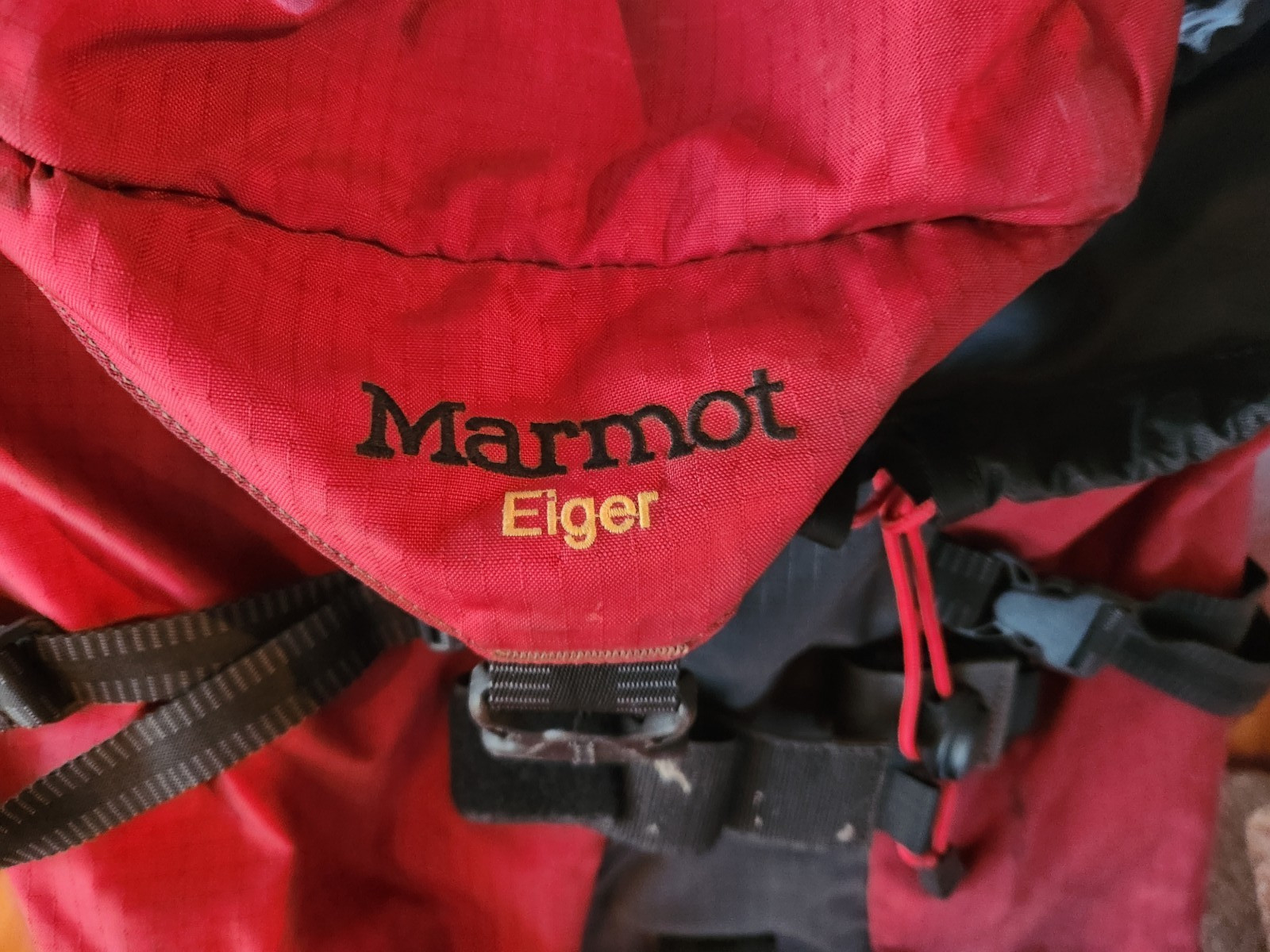 Marmot Eiger 48 Backpack, old model, red, men's medium 5
