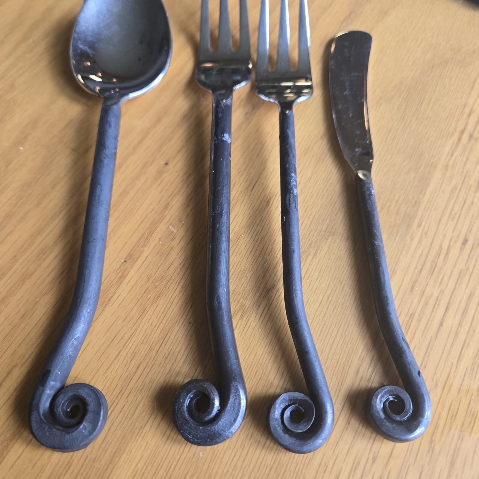 Gourmet Settings GS Treble Clef Stainless Steel Flatware Set 4 Pieces Fiddlehead gallery