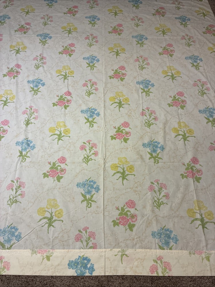Vtg Wamsutta Queen Flat Sheet Supercale Plus Made in USA Floral Spring Flowers