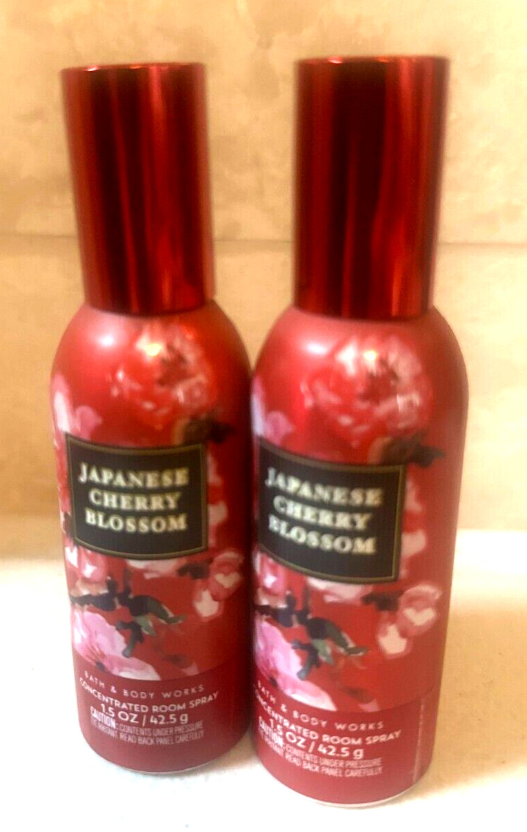 BATH & BODY WORKS JAPANESE CHERRY BLOSSOM ROOM SPRAY FRAGRANCE 1.5 OZ NEW 2X gallery