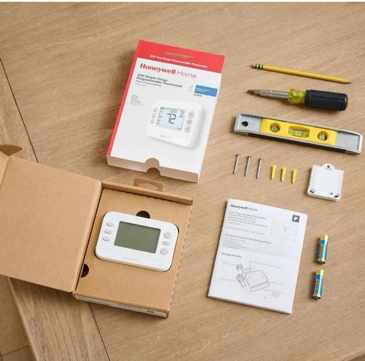 Honeywell Home X2P Programmable Thermostat, Single-Stage, 1-Heat/1-Cool gallery
