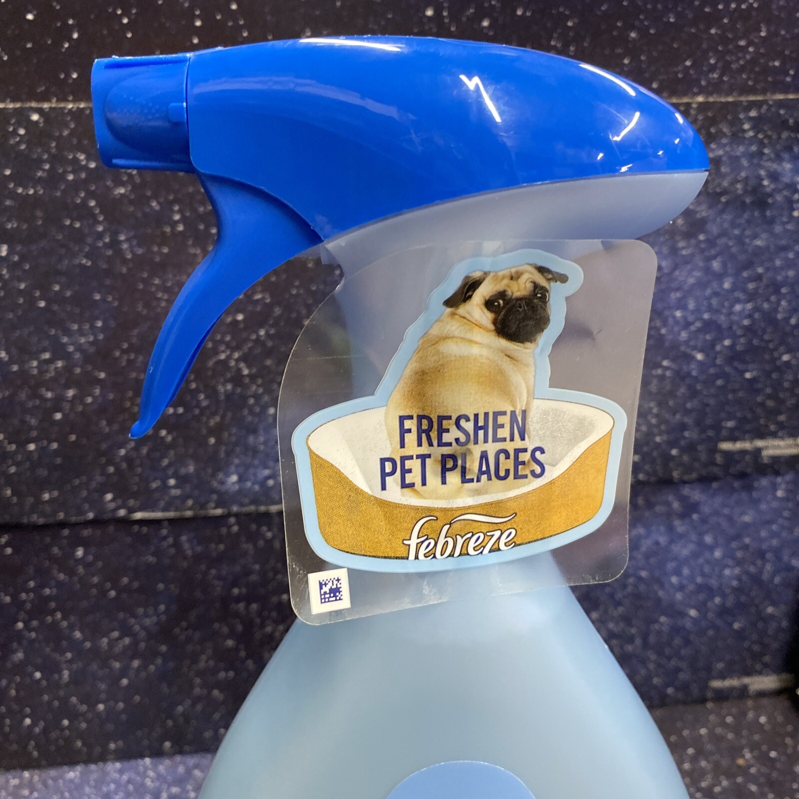 Febreze Fabric Refresher - Extra Strength Air Spray- Original Scent 27 Fl Oz gallery