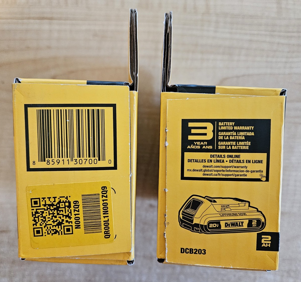 2 NEW Genuine Dewalt 20 Volt 20v Max 2 Ah Li-Ion Batteries DCB203 2022 Date gallery