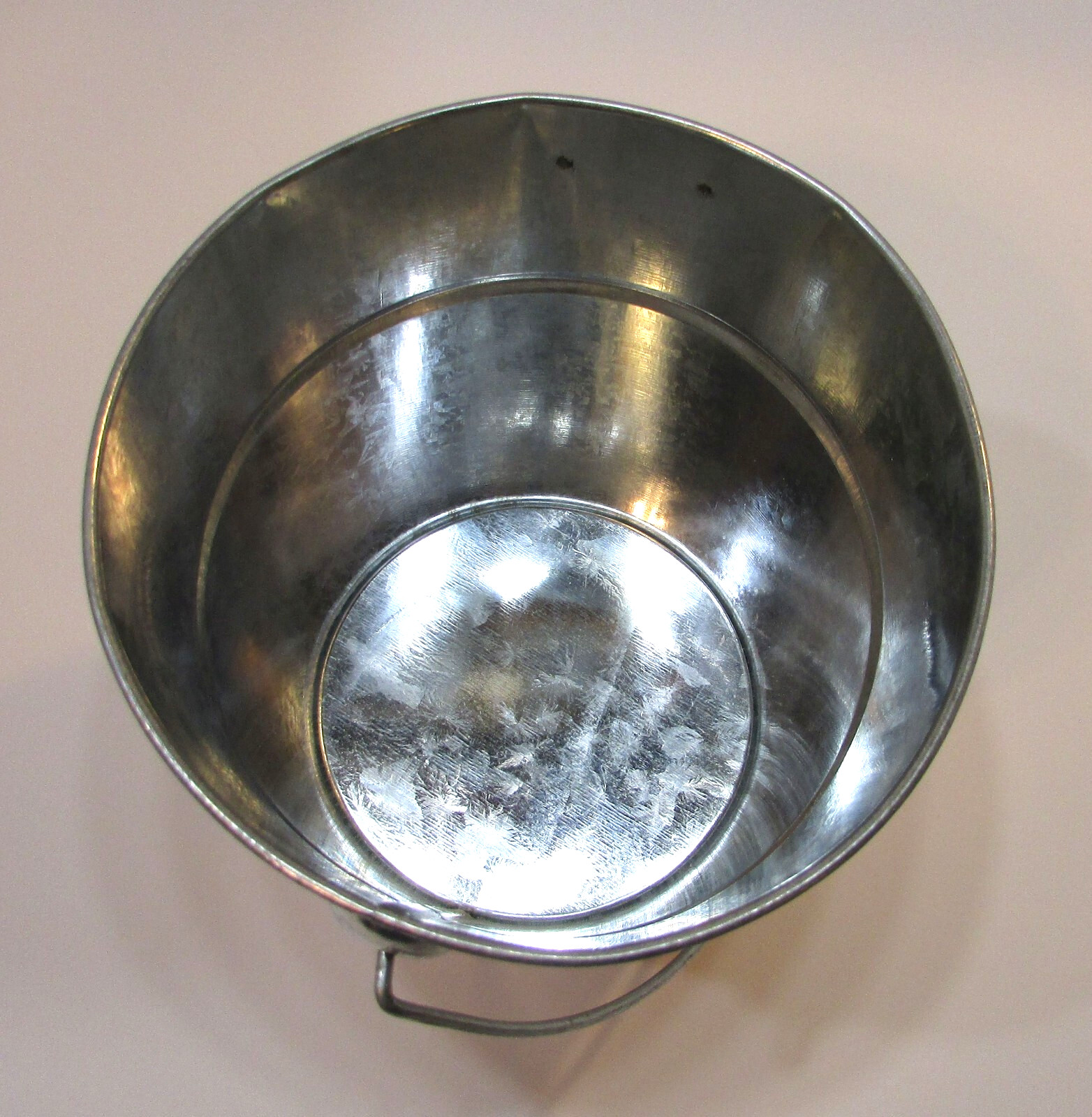 Good 2019 Small 4x5 Miniature Silver Steel Tin Feed Milk Pail Farm Scrub Bucket gallery