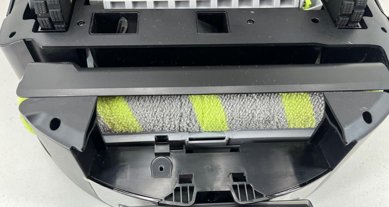 iRobot Roomba Max 705 Combo + AutoWash Dock - PowerSpin Mop, LiDAR Nav, #3 gallery