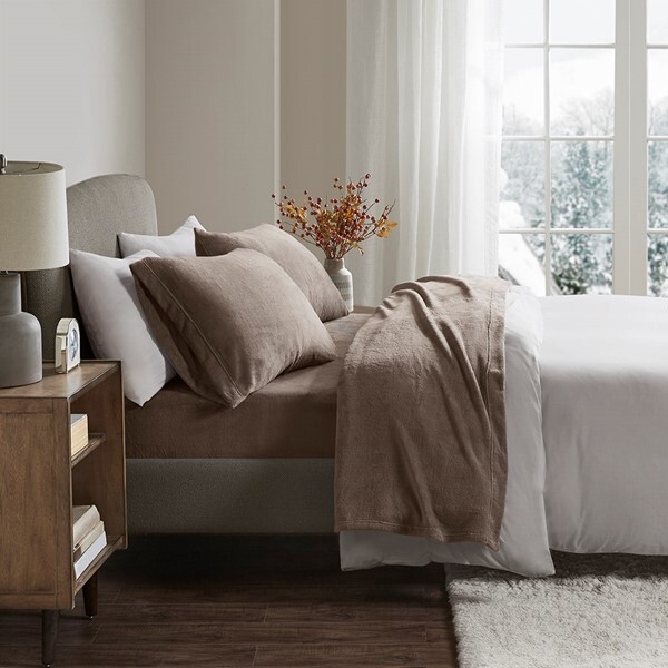 True North by Sleep Philosophy Soloft Micro Plush Deep Pocket Sheet Set gallery