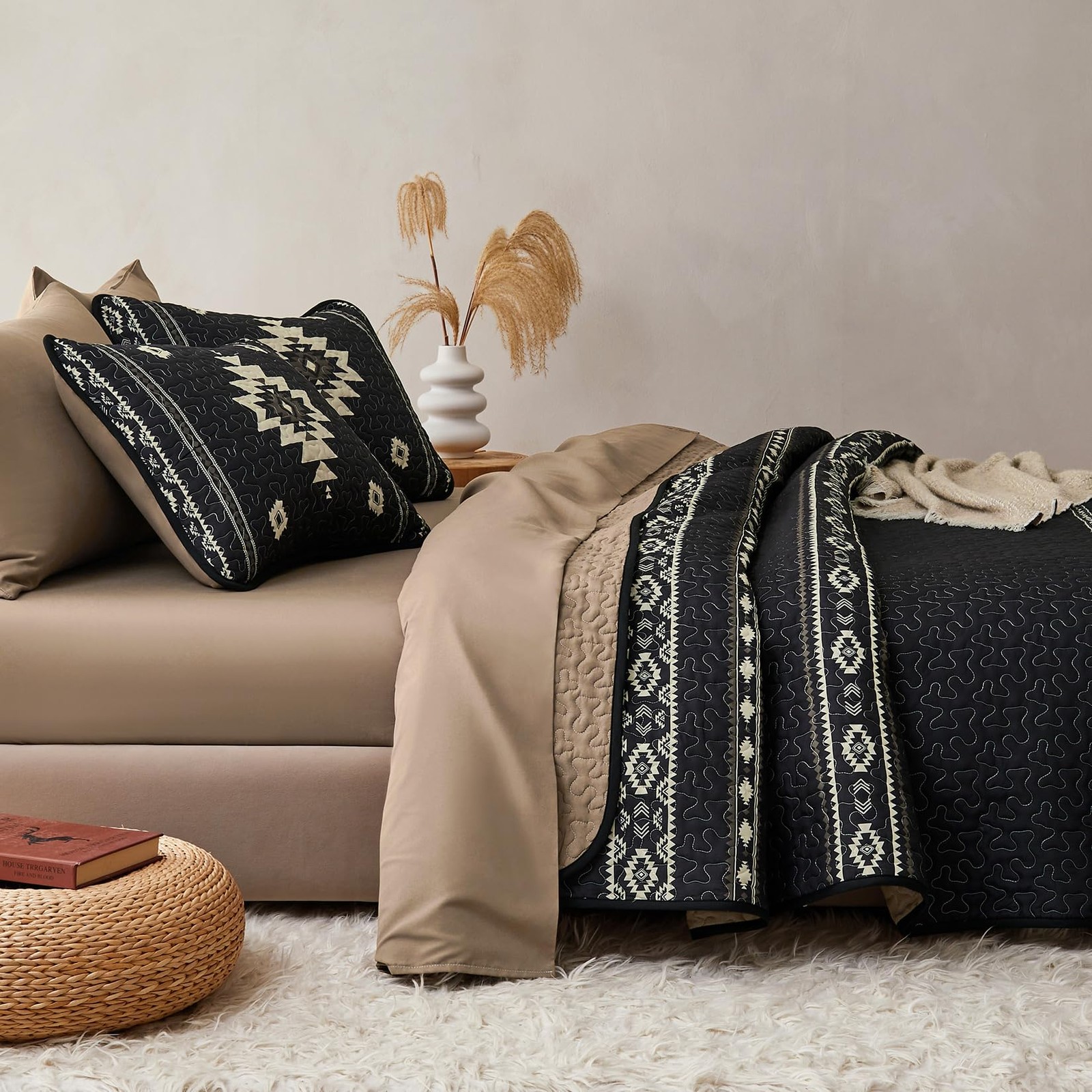 - Western Quilt Set, Southwestern Aztec Country Tribal Native American Rustic... gallery