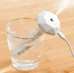 1set USB Mini Humidifier Aroma Diffuser LED Mist Maker Car Home Air – NEW