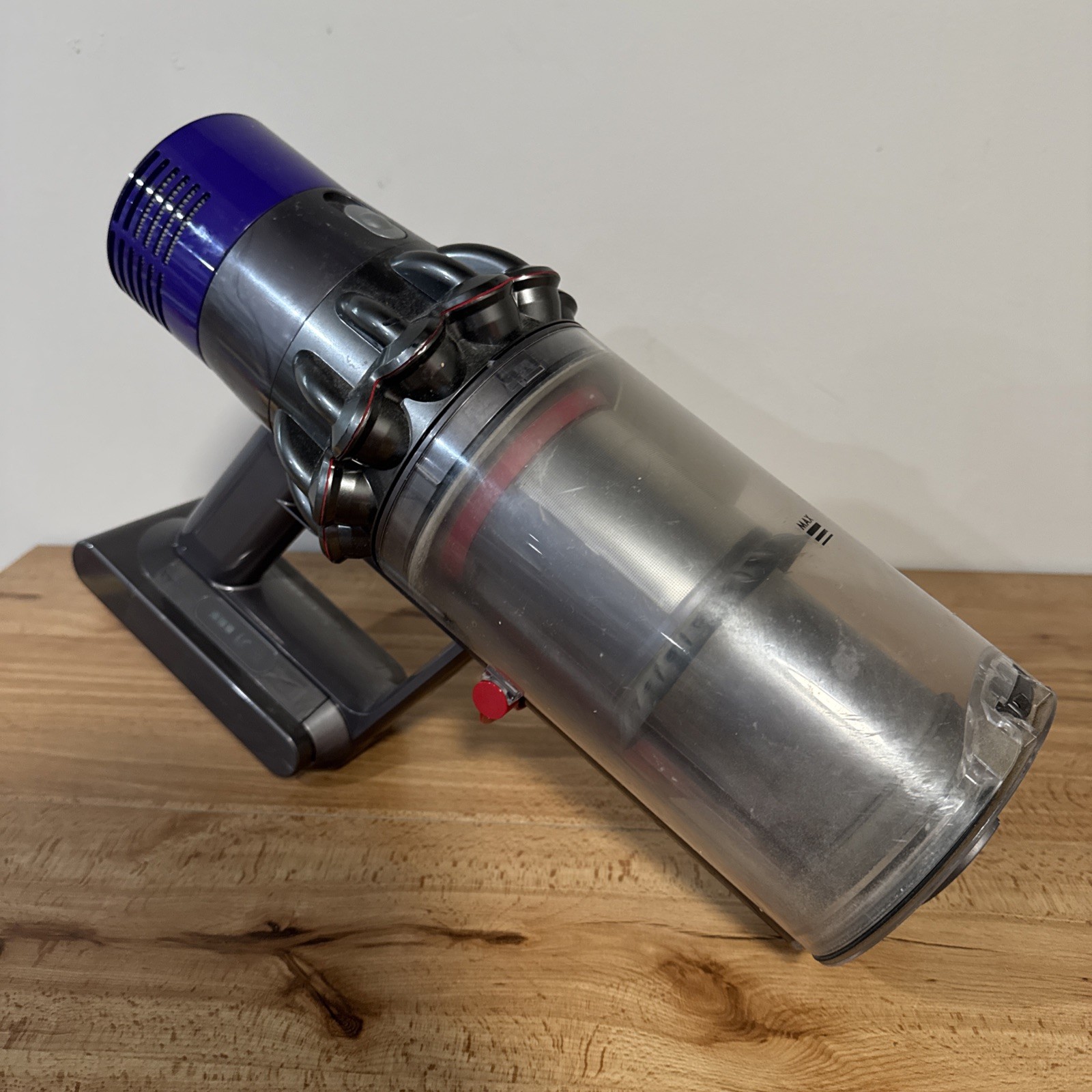 Dyson V10 Cyclone SV12 Small Main Body + Dust Bin + Battery – OEM gallery