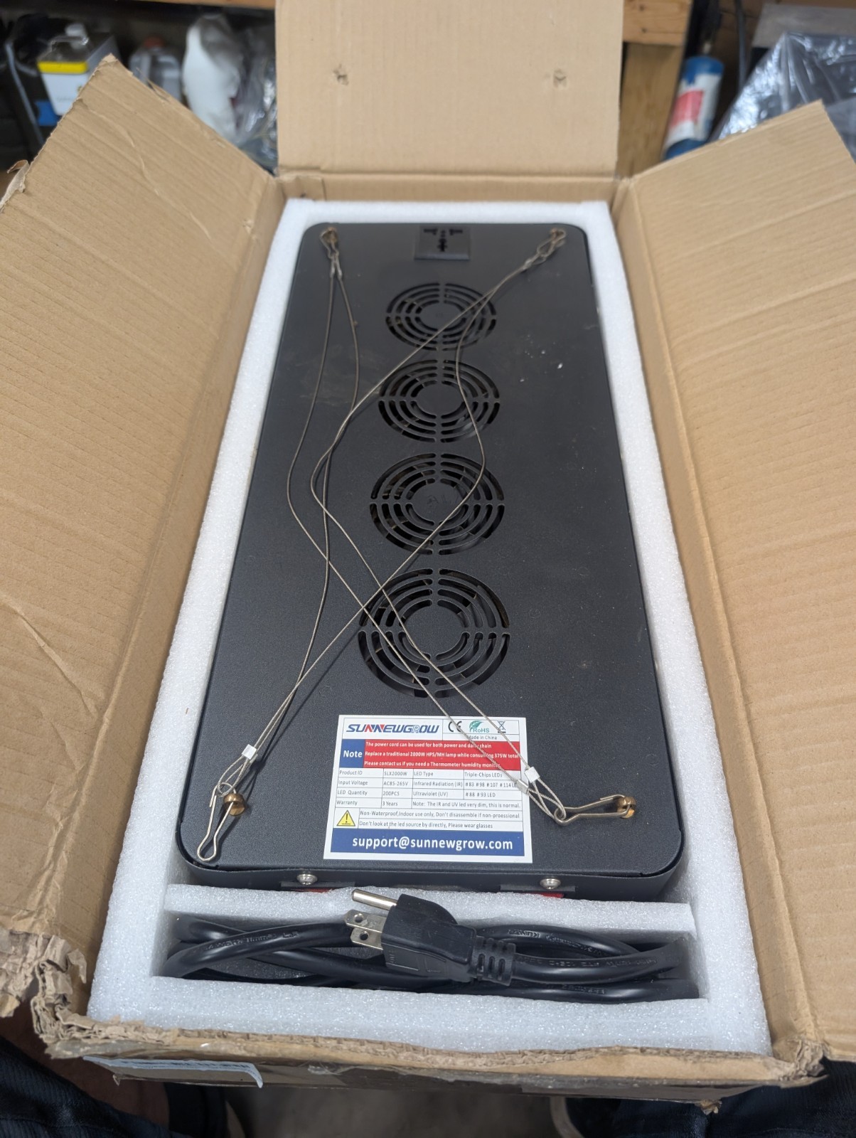 USED SUN NEW GROW 2000W LED Full Spectrum GroW Light SLX2000W* FREE SHIPPING* gallery
