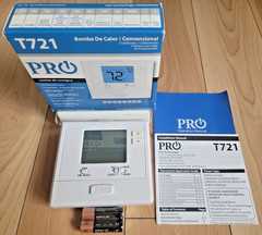 Pro1 T721 Digital Thermostat Non-Programmable 2 Heat 1 Cool Heat Pump – NEW READ