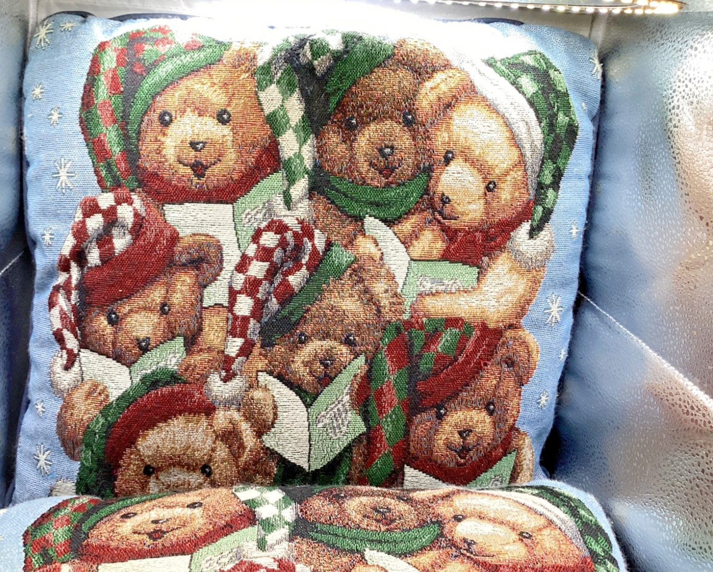 AMERICAN WEAVERS TEDDY BEAR WINTER SEASON Christmas Tapestry Pillow 15x15 p2 gallery