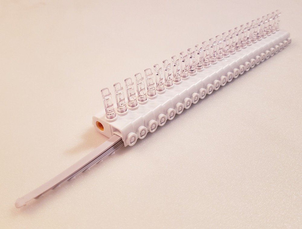 Vertical Blind Carriers 25 Count