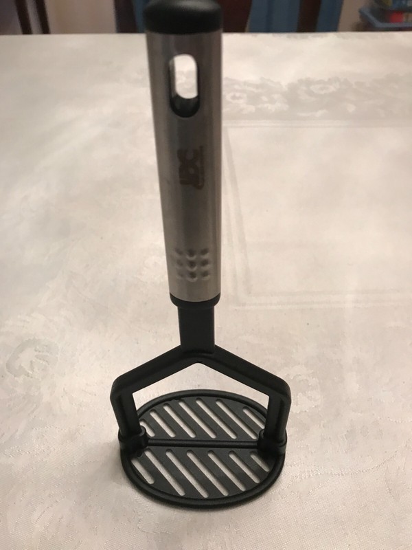 Lux Decor Collection 4 Kitchen Tools Masher, Peeler, Opener, Pizza Wheel gallery