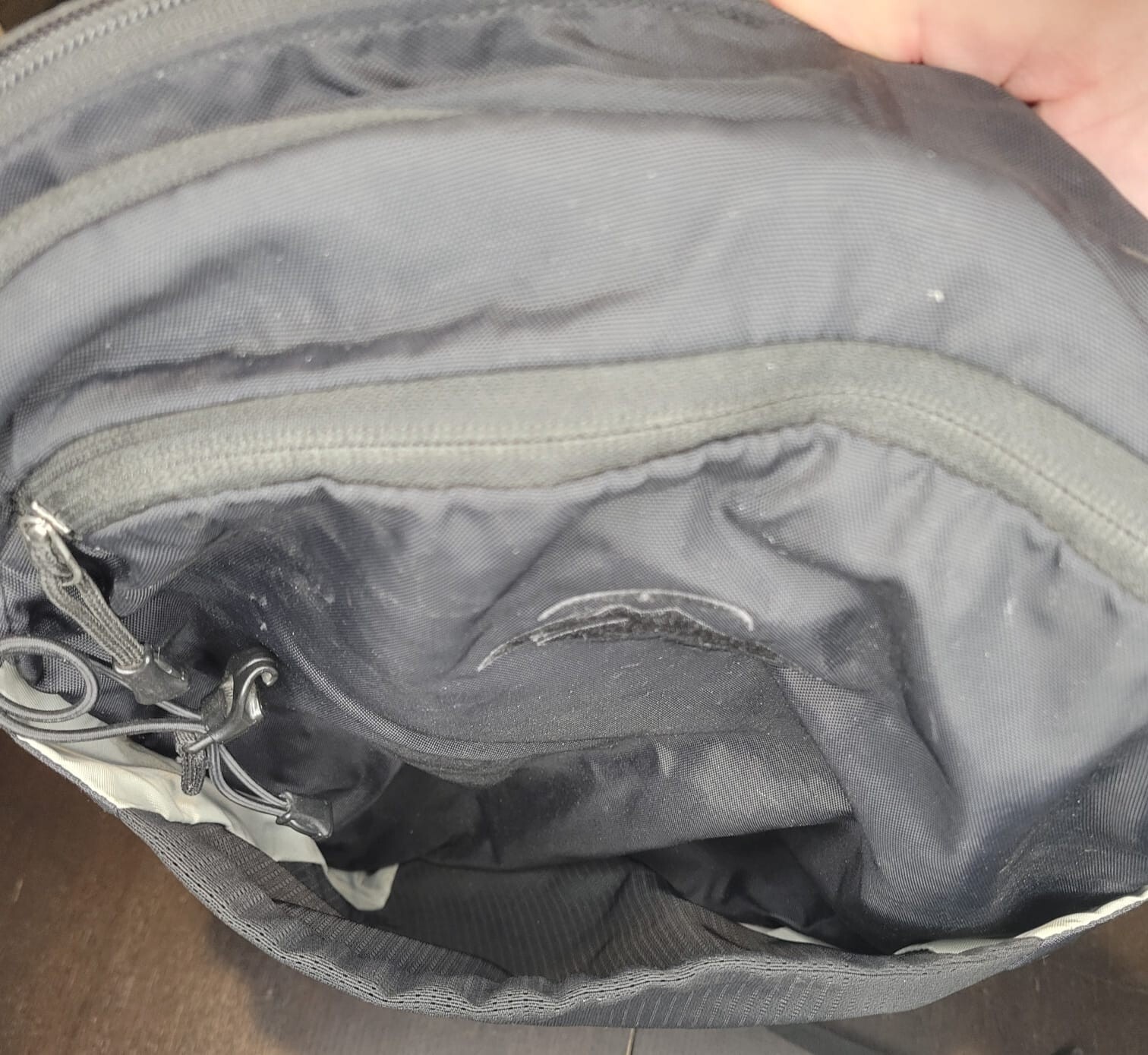 Macpac Black Rucksack/Backpack Pre-Owned 4