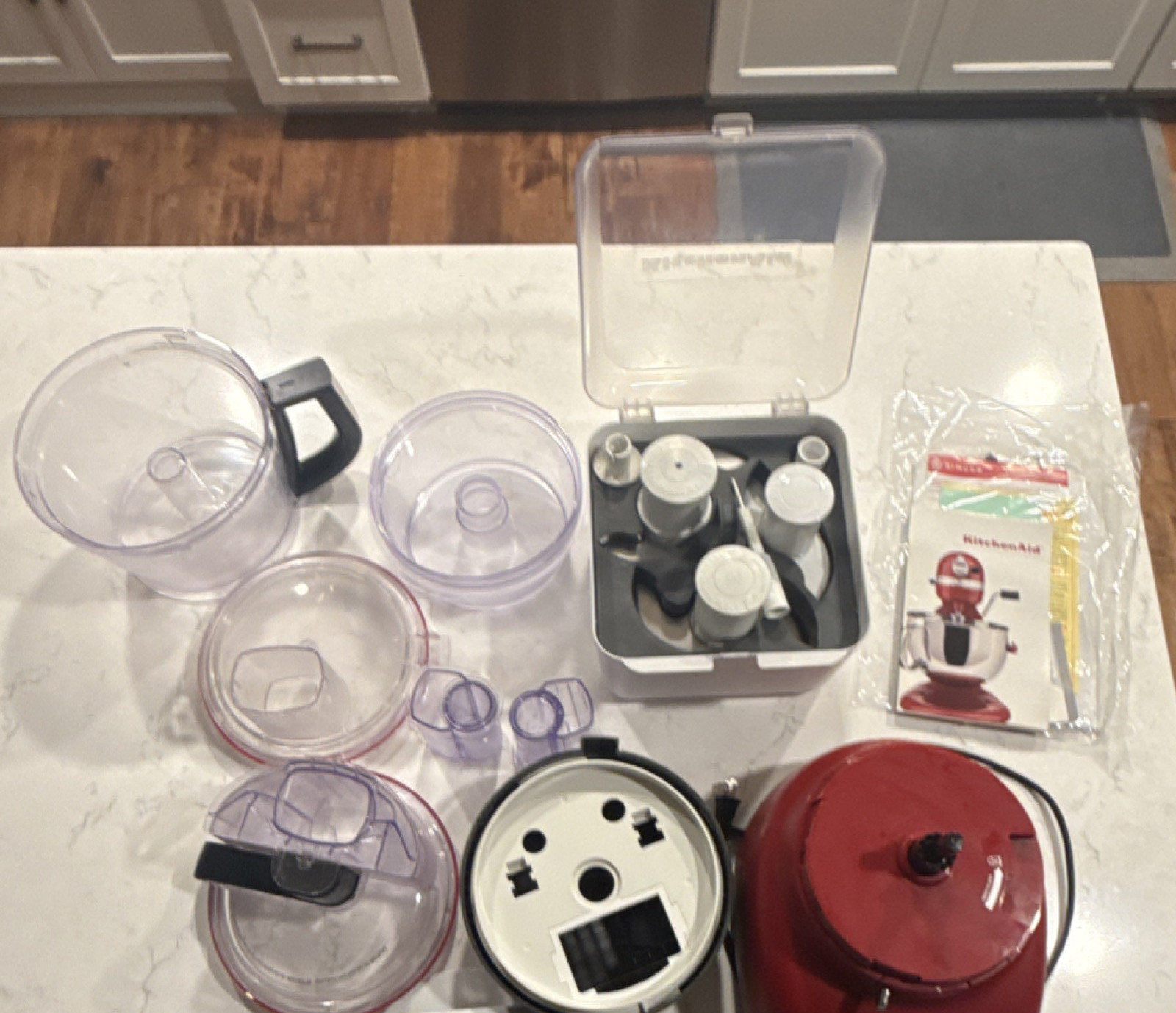 KitchenAid Bosch HMT72M450 Red Stand Mixer, Bowl, Whisk, Beater, Dough Hook gallery