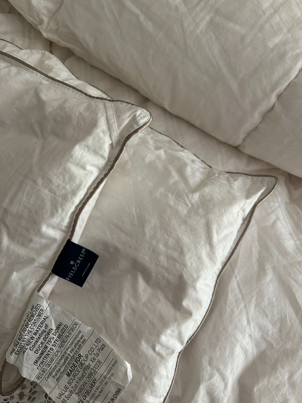 Fieldcrest Queen Duck Down Comforter White Cotton gallery