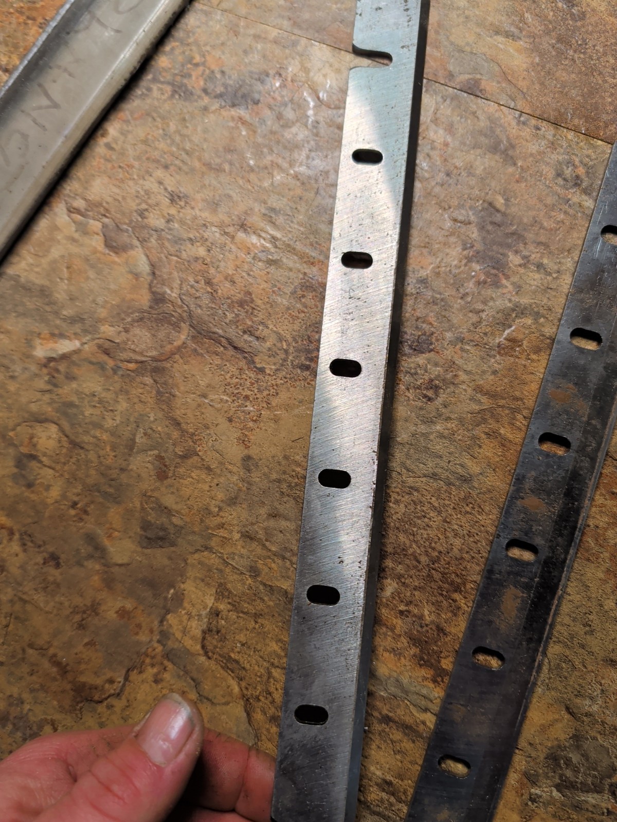 NOS DeWalt 12-1/2 Inch Planer Blades DW7332 gallery
