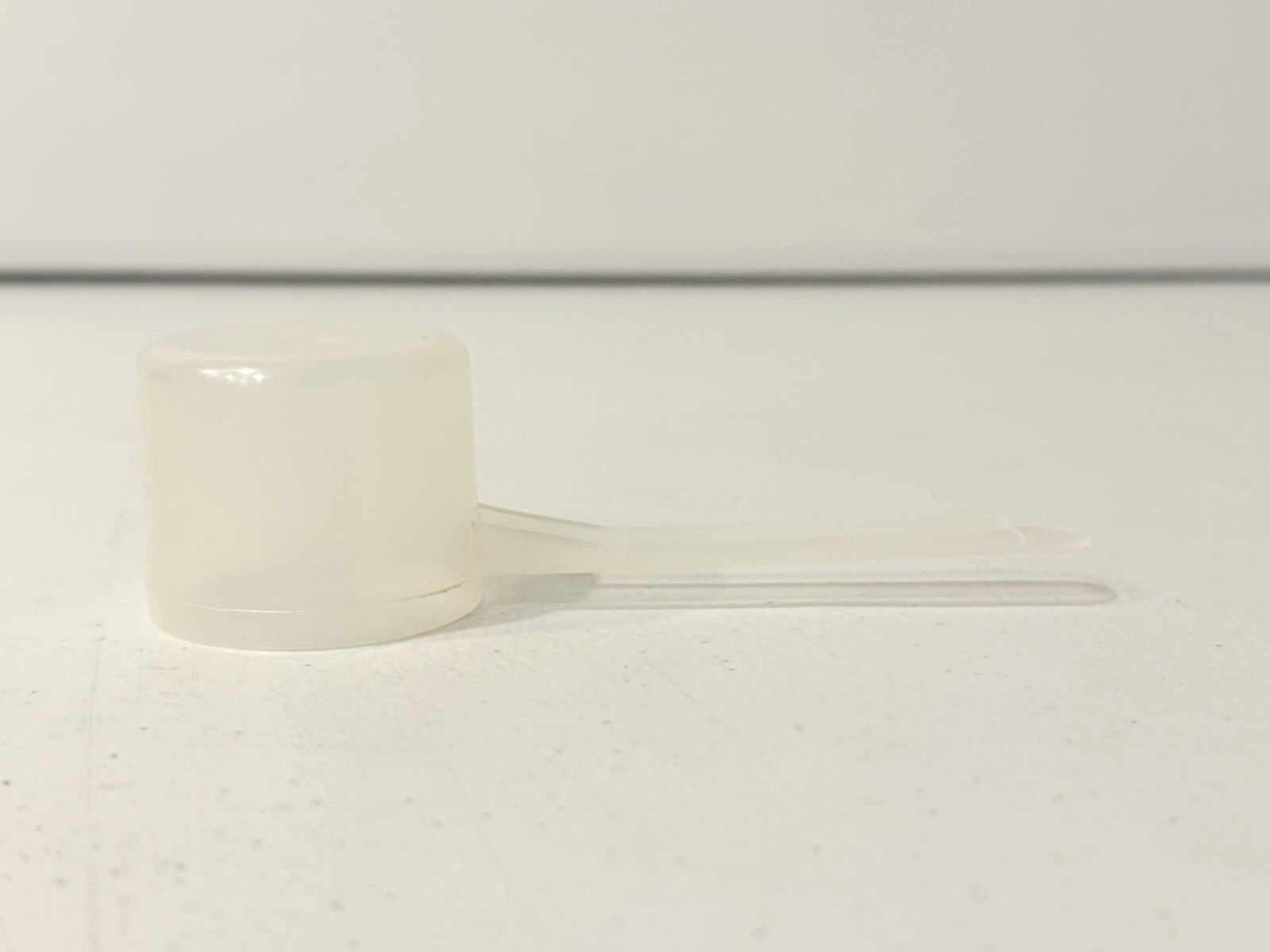 UNBRANDED Protein Scoop Replacement Clear Plastic 50cc Sz(50mL or about 1/4 Cup) gallery