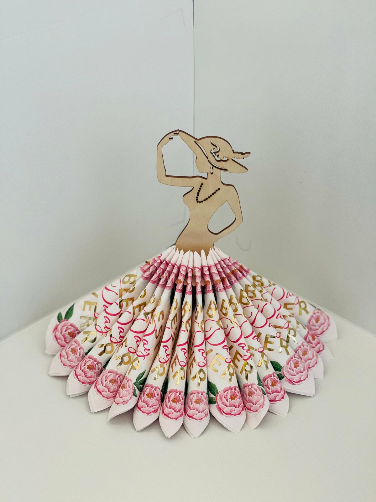 Napkin holder “ Lady “ 10”| table setting | Gift for her | Gift for Mother’s gallery