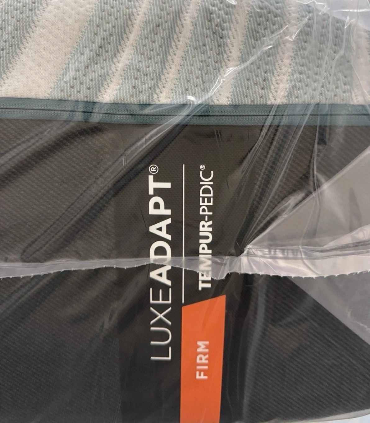 TempurPedic NEW LUXE ADAPT FIRM 2.0 SPLIT CALIFORNIA KING MATTRESS CLEARANCE gallery