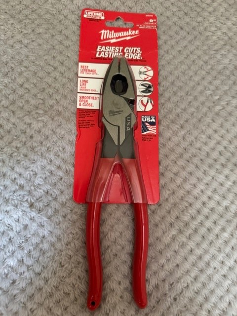 NEW Milwaukee MT500 Lineman's 9 Inch Pliers w/ Crimper/Bolt Cutter - Made In USA gallery