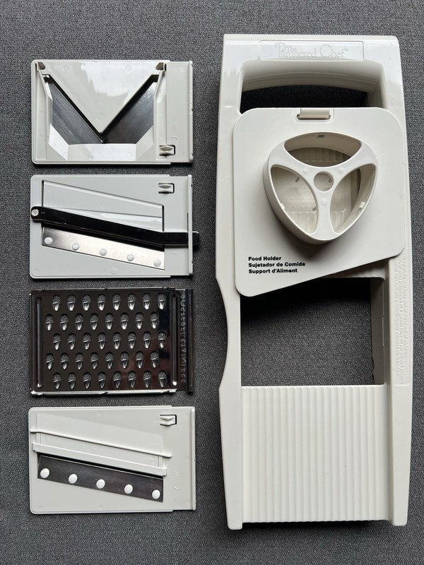 🇺🇸Pampered Chef Ultimate Slice And Grater Mandolin #1085 With 4 Blades🇺🇸 gallery