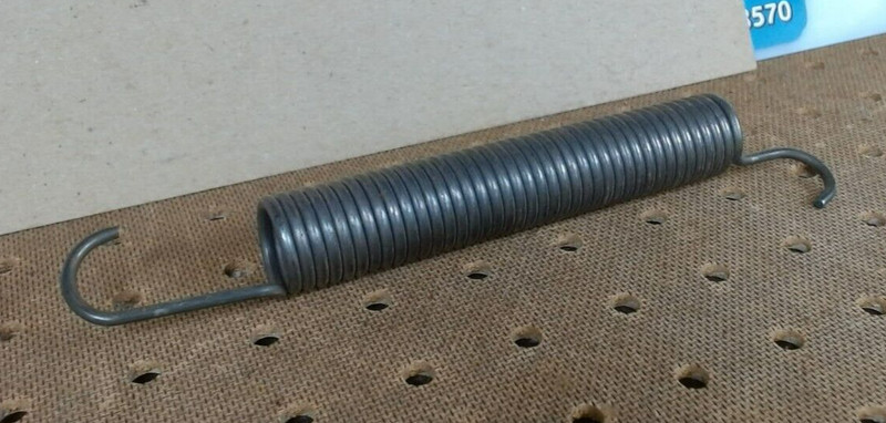 Snapper Disc Drive & Clutch Yoke Spring (7014659) gallery