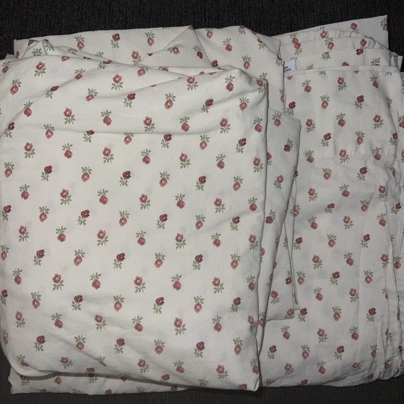 Laura Ashley Twin Flat & Fitted Sheets Small Pink Flowers gallery