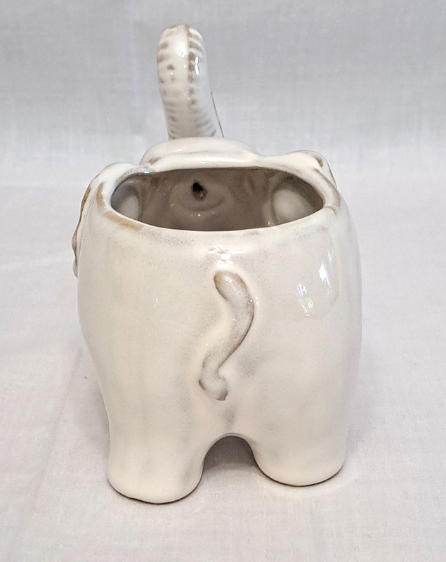 Boho Whitewashed Stoneware Elephant Planter Pot Succulent Catch Pot 4.5"Tx5"L gallery