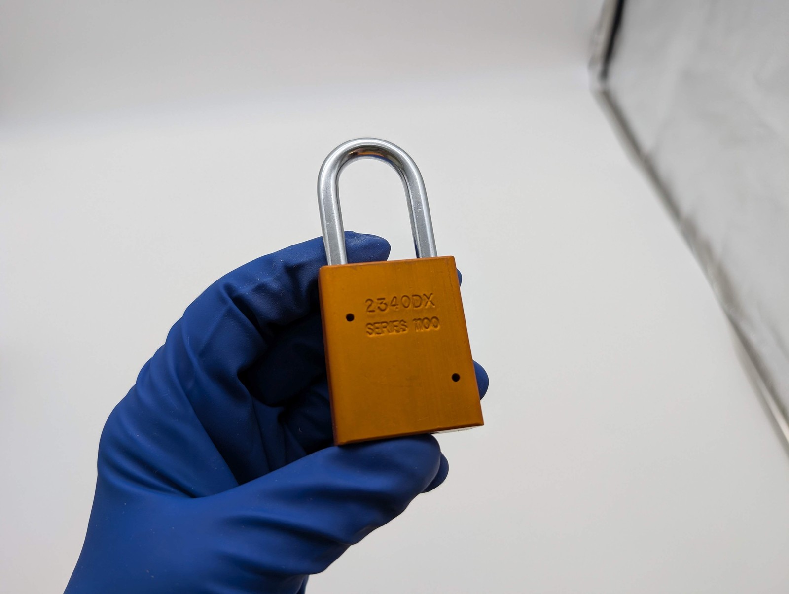 2x American Lock Lockout Padlocks 1.5" Shackle 1.5" Body Orange Keyed Alike gallery