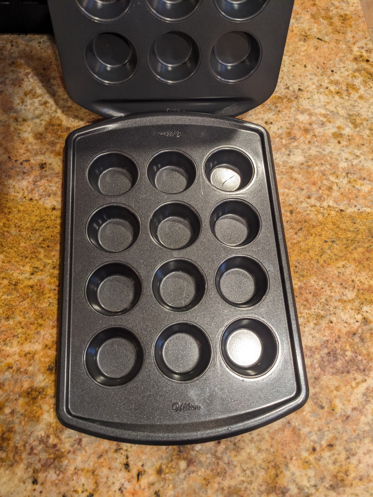 Wilton 2 Mini Muffin Pan Metal Mini Cupcake / Muffin 12 Cup Each Pan Preowned gallery