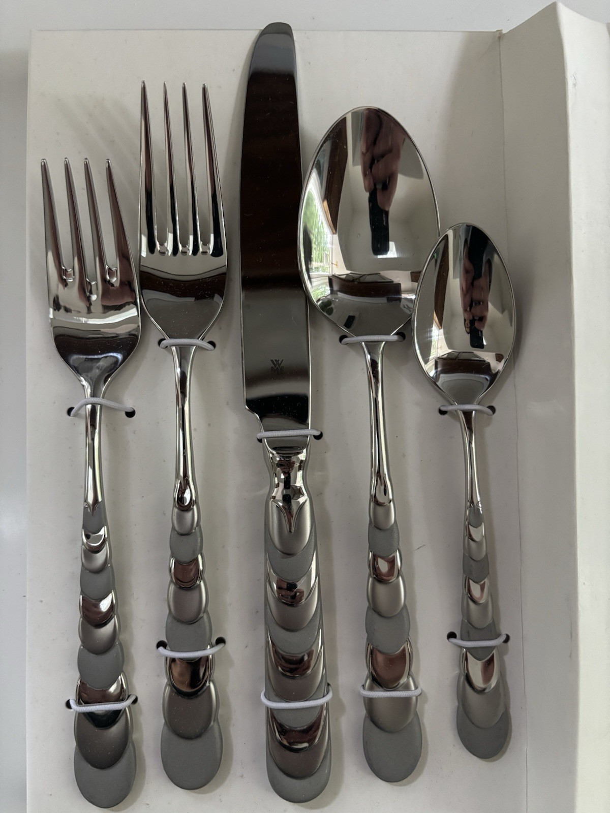 WMF Cromargan - CASCADE - 5 piece place setting - NEW gallery