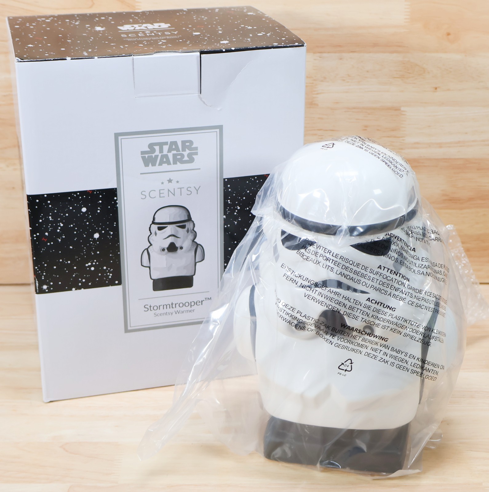 Scentsy Star Wars Stormtrooper Fragrance Wax Warmer gallery