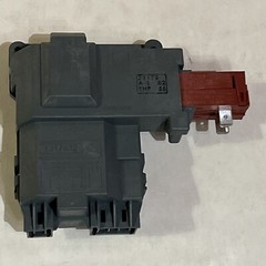 Washer Door Lock Latch Switch Assembly 120V 50/60Hz 1317632 131763202 131763256