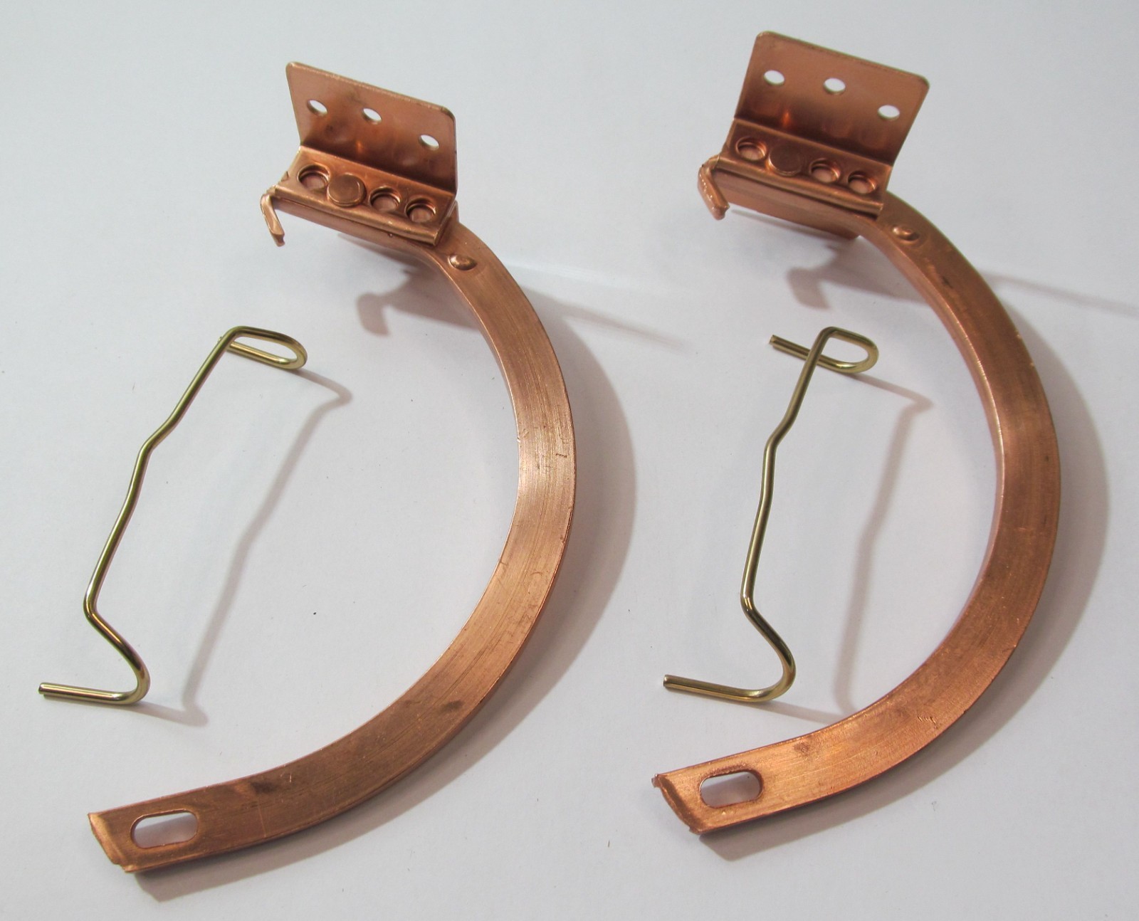 2x BERGER CCC106 6" COPPER COMBO CIRCLE AND SHANK GUTTER HANGER W/SPRING CLIP gallery