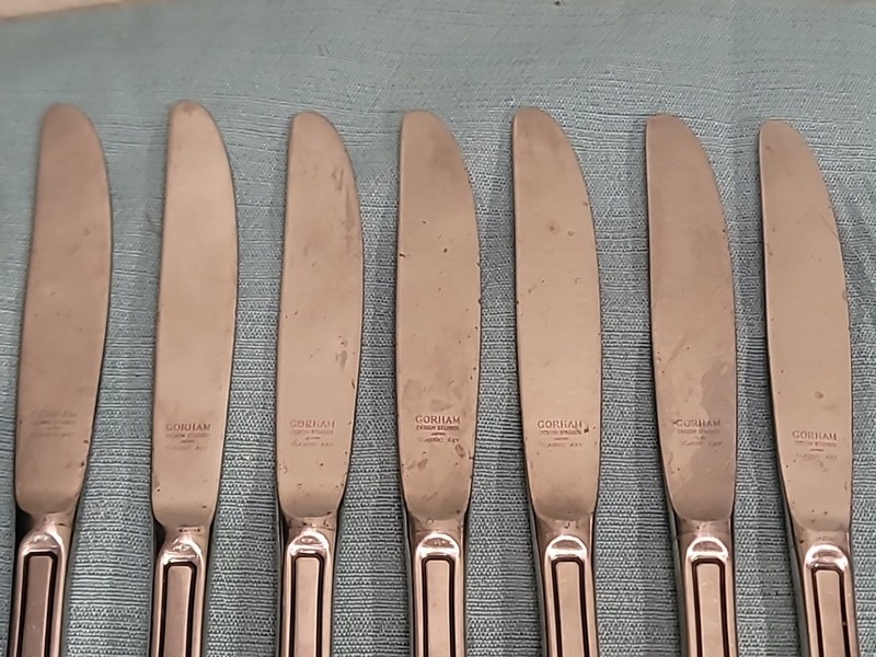 Gorham Classic Key Stainless Steel Flatware 38 Pieces gallery