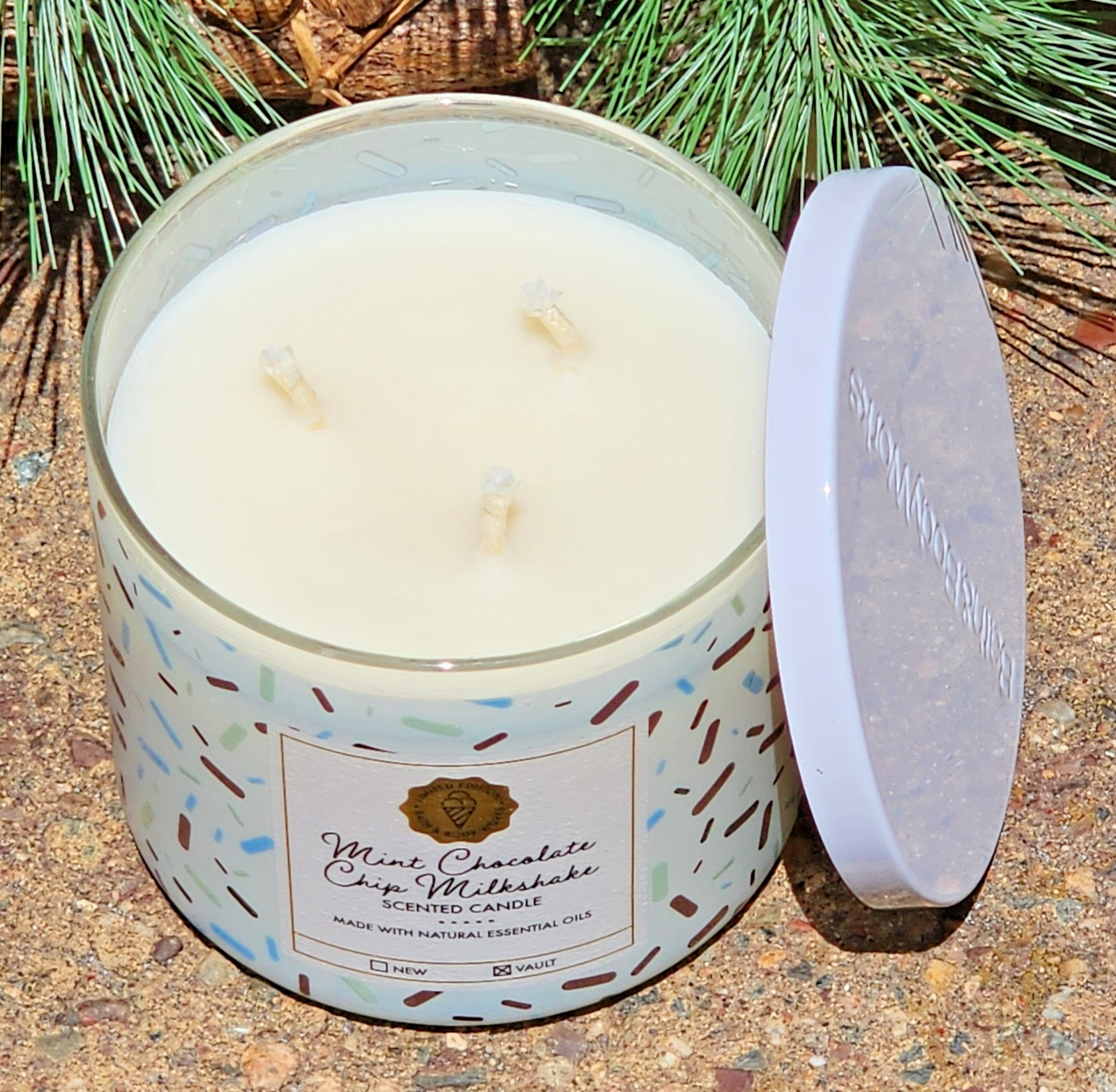 ☀️SUMMER-💚🍫🥤MINT CHOCOLATE CHIP MILKSHAKE~3 WICK CANDLE~Bath Body ~SHIP FREE gallery