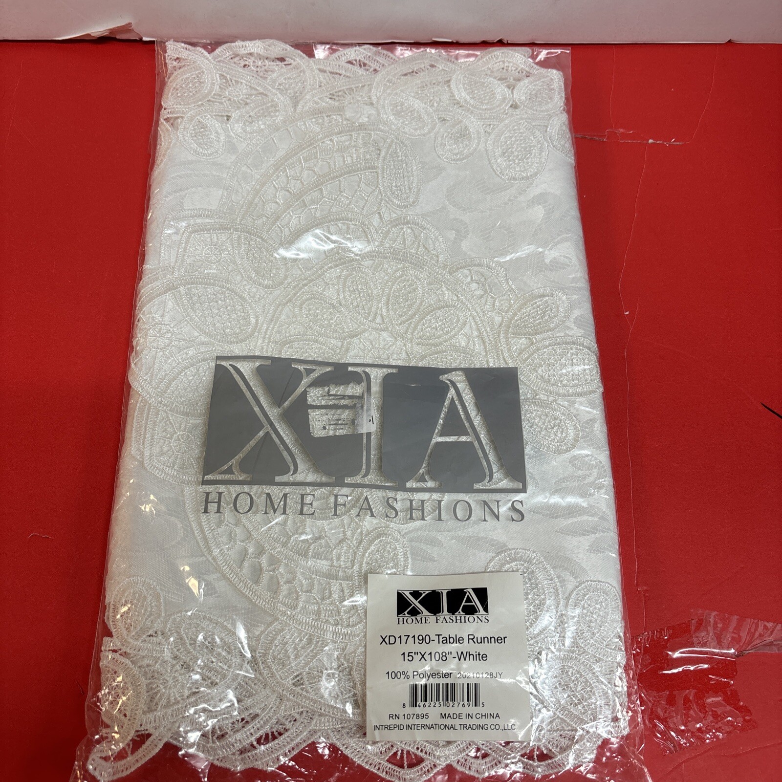 Xia Home Fashions XD17190 - Table Runner 15x108 in White 100% Polyester gallery