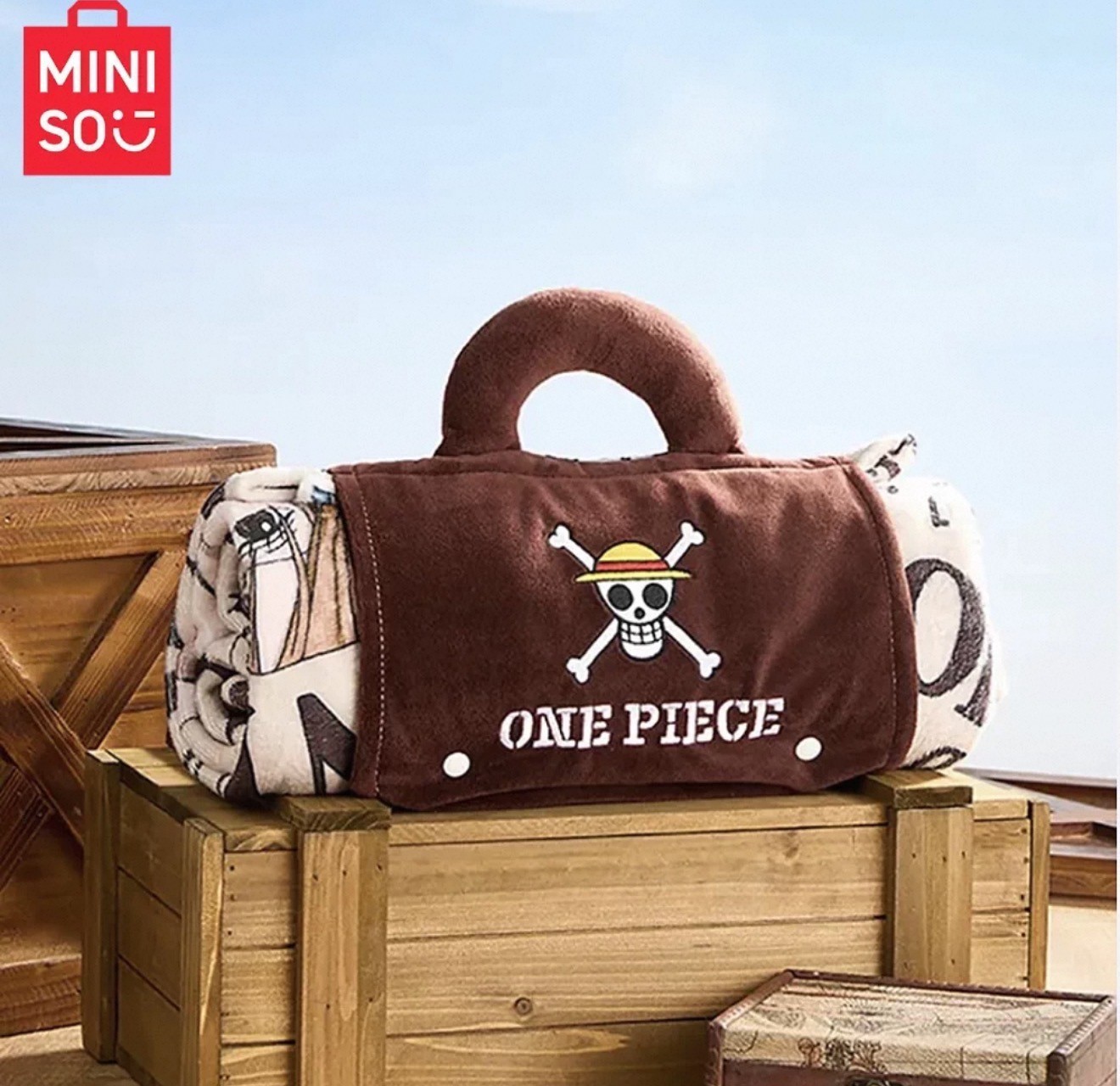 Miniso x One Piece Blanket – Soft Fleece Throw – New with Tag gallery