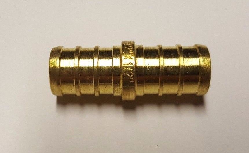 25 Pcs. 1/2" Pex Coupling - Lead Free Brass, Half Inch Crimp Coupling 23-3-4=25 gallery
