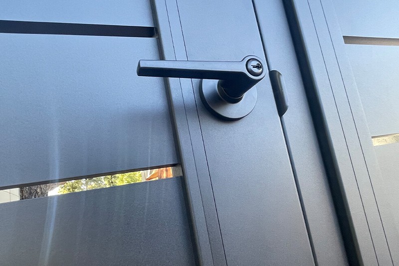 Alumission Universal Aluminum Gate (Side Gate/Yard Gate) Los Angeles Style gallery