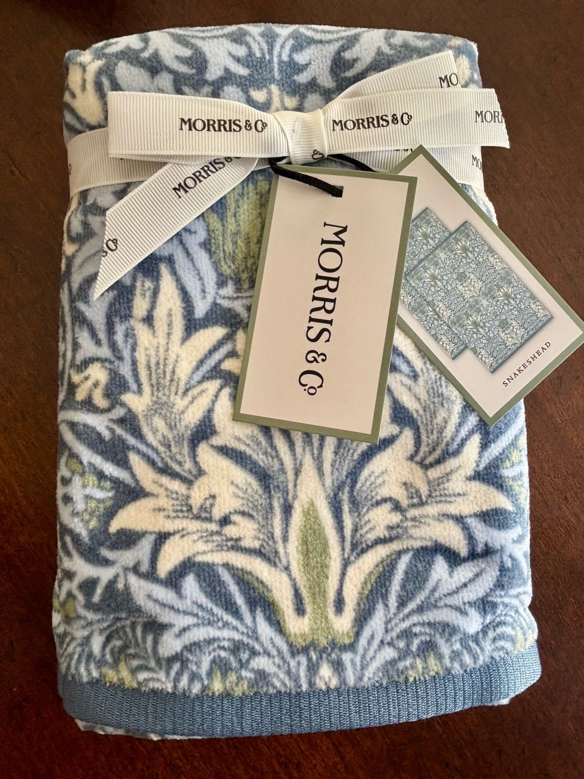 2 Morris & Co. William Morris Snakeshead Floral Blue Velour HAND Towels New gallery