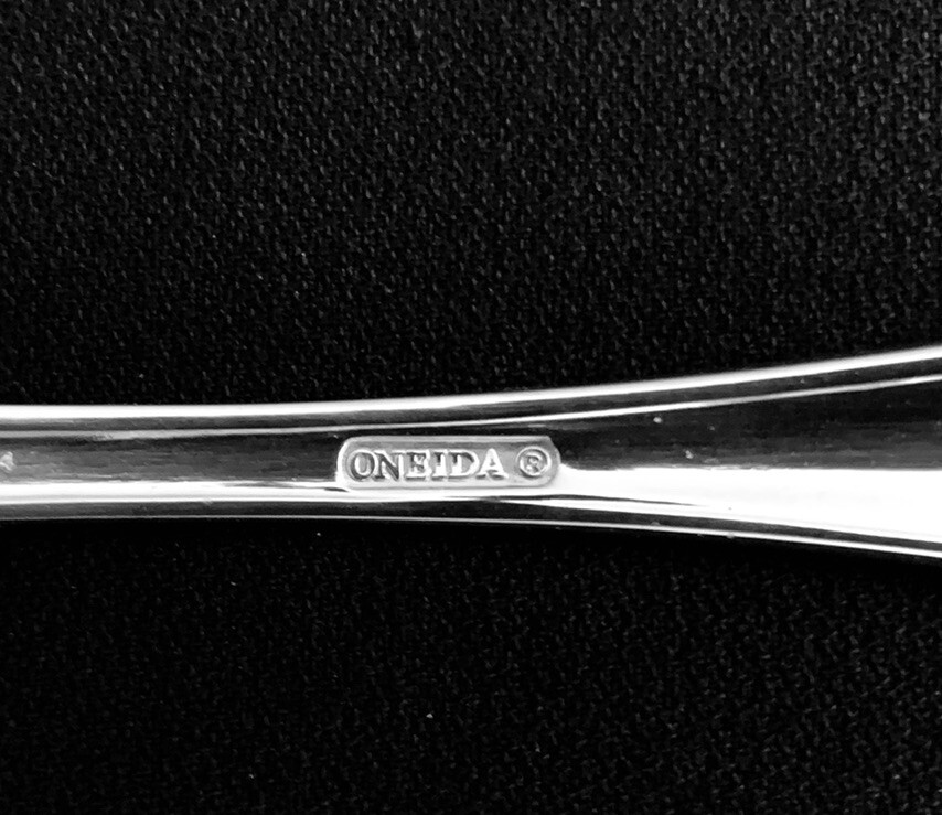 New ONEIDA Stainless COUNTESS 4 DINNER FORKS 7 3/4" Glossy Beaded Flatware NEW gallery