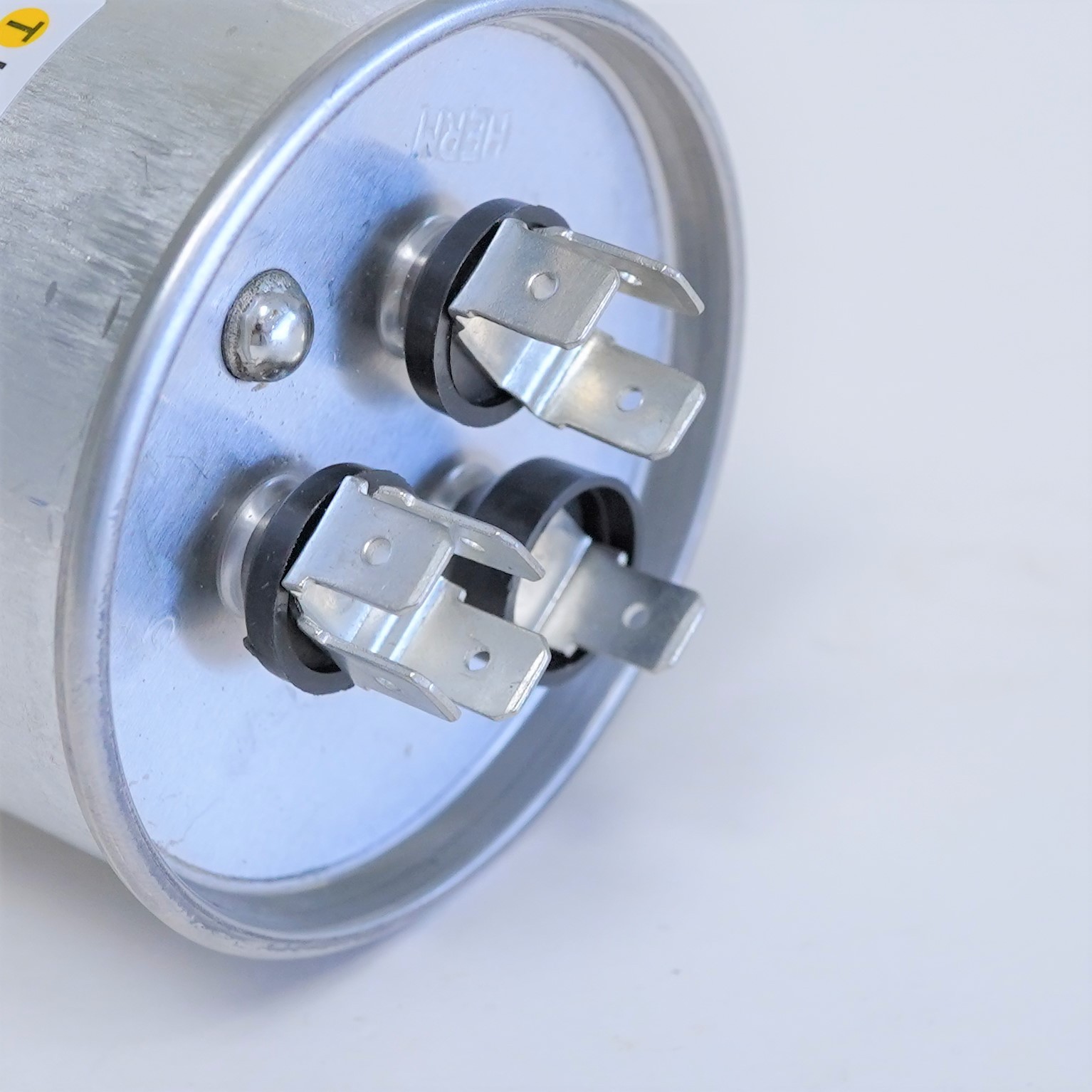 TitanPro TRCFD455 HVAC Round Dual Motor Run Capacitor. 45/5 MFD/UF440/370 Volts gallery