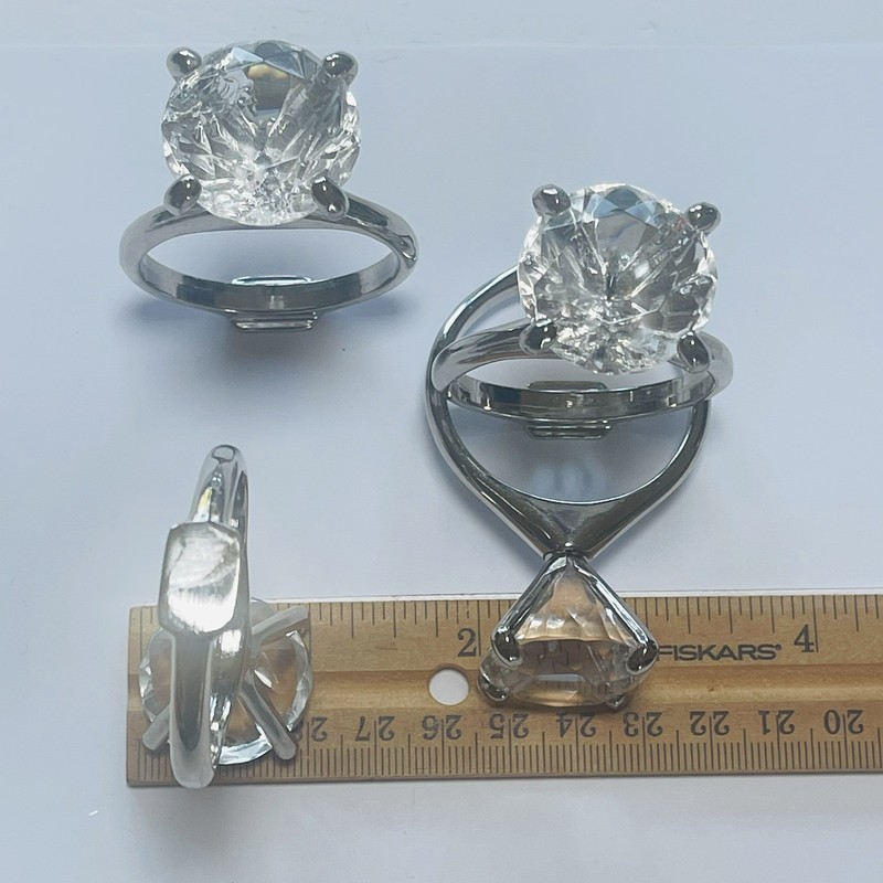 Napkin Bling Ring Holder Set 4pc Silver Tone Clear Stone Engagement Wedding READ gallery