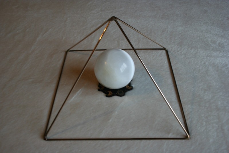 Large Solid Capstone Copper Pyramid For Cleansing, Charging Crystals Meditation gallery