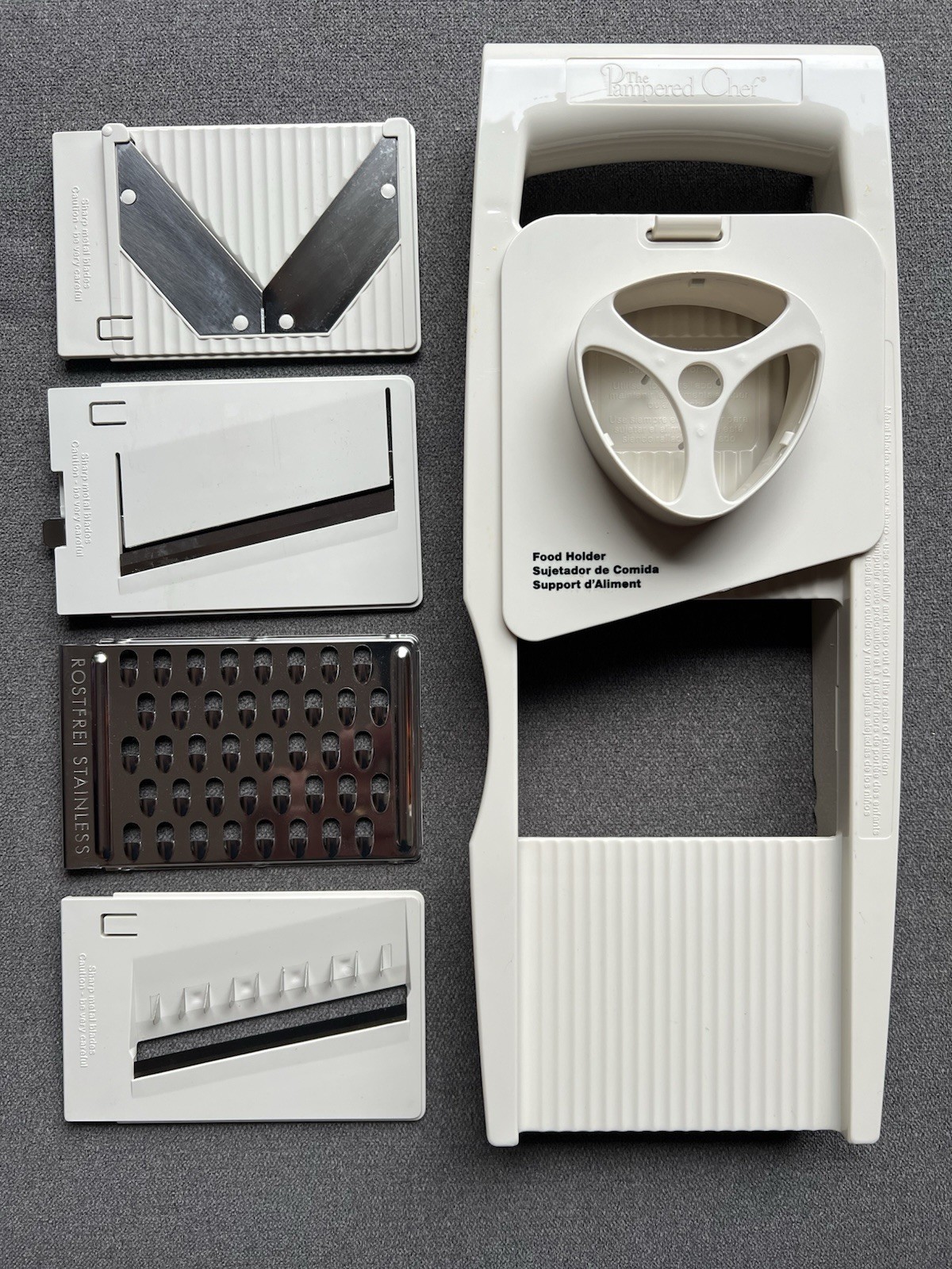🇺🇸Pampered Chef Ultimate Slice And Grater Mandolin #1085 With 4 Blades🇺🇸 gallery