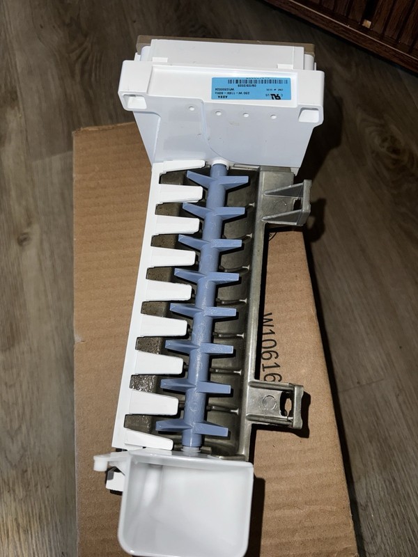 OEM WHIRLPOOL Ice Maker gallery