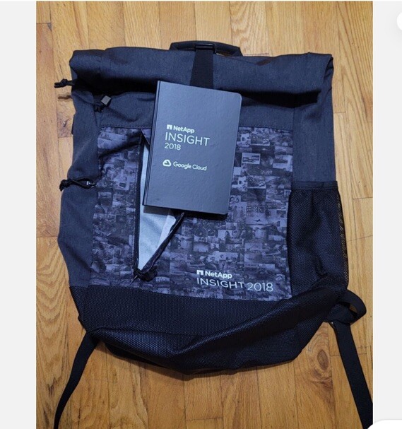 17" Black Expandable Backpack,Cloth Lining, USB Port,NetApp Insight 2018 New 5